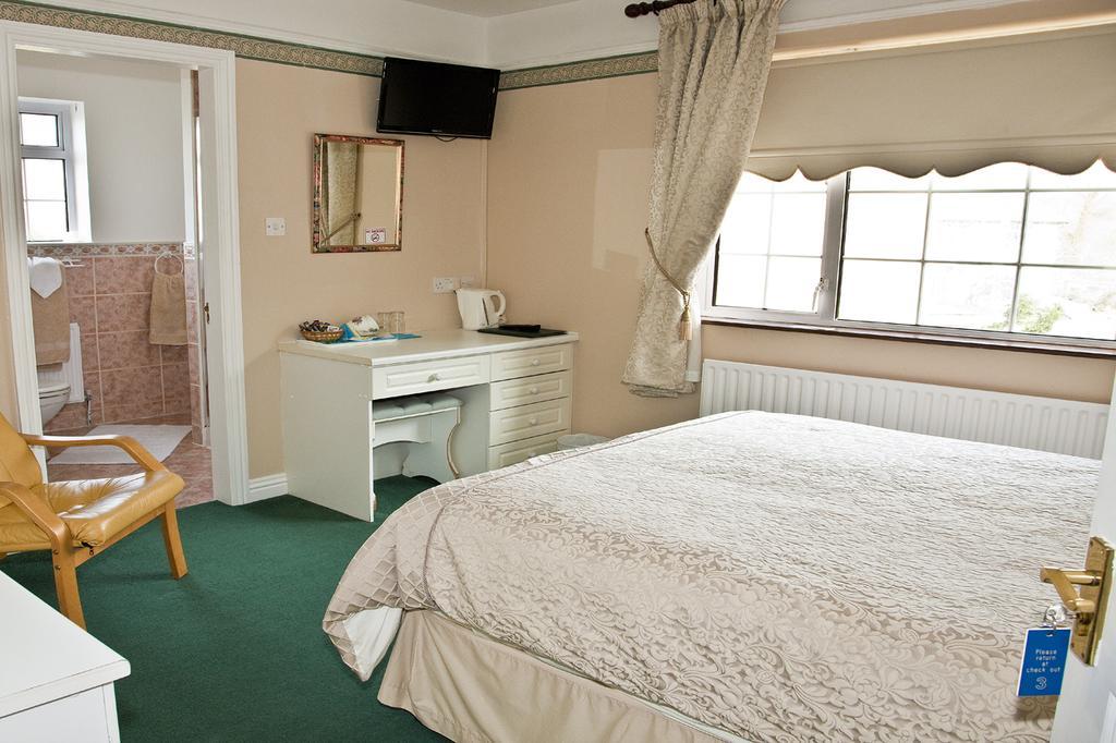 Limerick Junction Berkeley Lodge מראה חיצוני תמונה